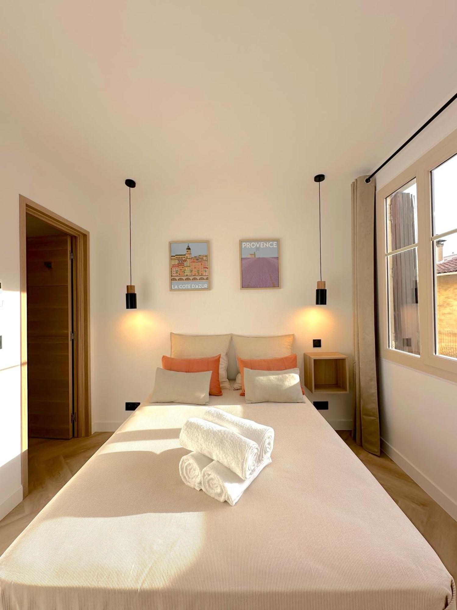 Monaco # Menton - 6 Persons - 2 Bedrooms - Full Renovated - Private Parking - Hypercenter - Clim - Beach And Sun 芒通 外观 照片